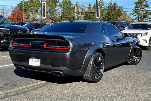 2022 Dodge Challenger R/T Scat Pack Widebody