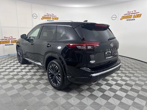 2025 Nissan Rogue Platinum