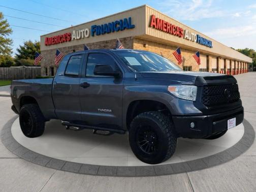 Gray 2017 Toyota Tundra SR5