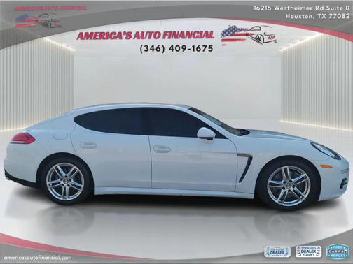 White 2015 Porsche Panamera 4