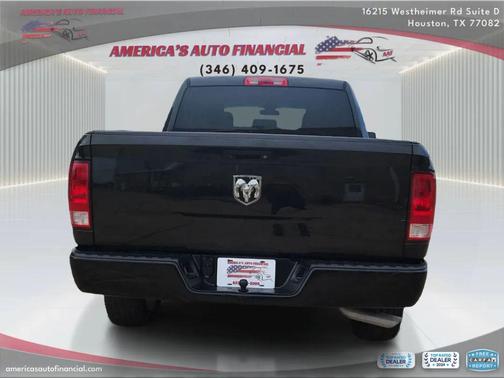 Brilliant Black Crystal Pearlcoat 2018 RAM 1500 Express