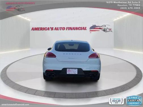 2015 Porsche Panamera 4
