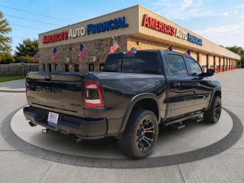 Diamond Black Crystal Pearlcoat 2021 RAM 1500 Rebel