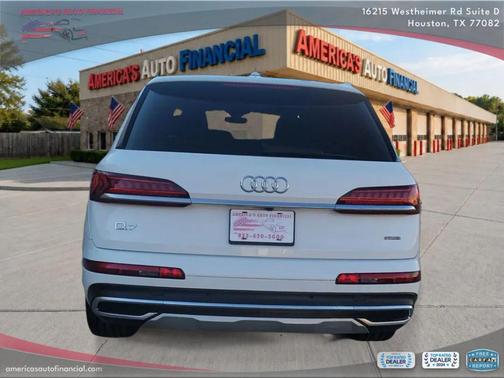 Carrara White 2021 Audi Q7 45 Premium Plus
