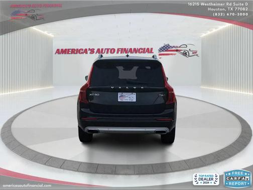 2016 Volvo XC90 T6 Momentum