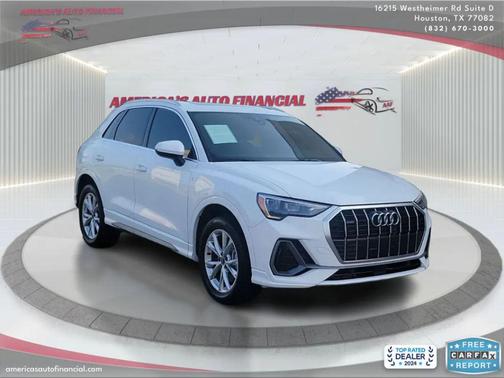 2022 Audi Q3 45 S line Premium