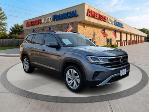 Gray 2021 Volkswagen Atlas SE w/Tech Pkg Sport Utility 4D