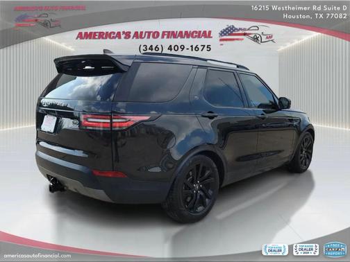 Black 2018 Land Rover Discovery HSE
