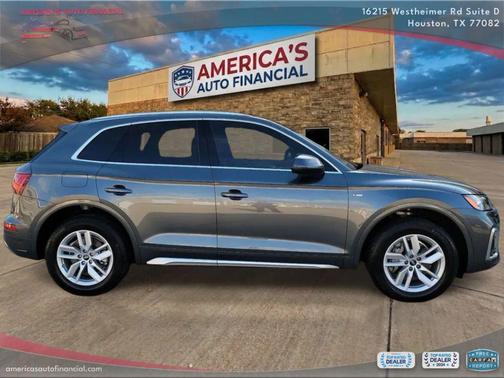 Daytona Gray Pearl Effect 2022 Audi Q5 45 S line Premium