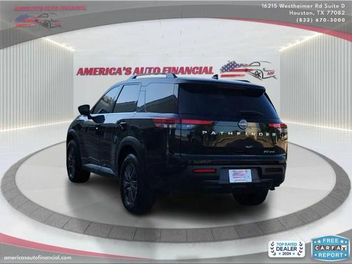 2022 Nissan Pathfinder SV 4WD
