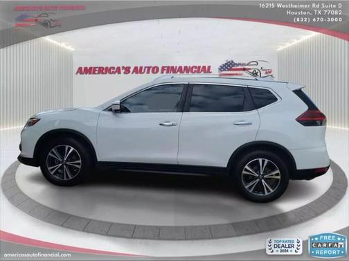 2020 Nissan Rogue SV