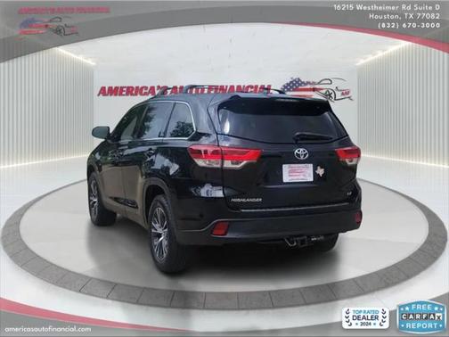 2019 Toyota Highlander LE