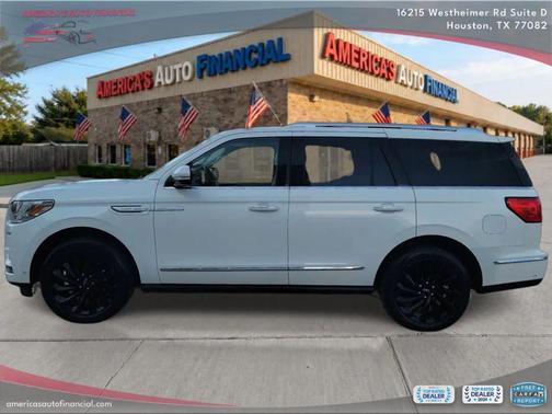 Pristine White 2020 Lincoln Navigator Reserve