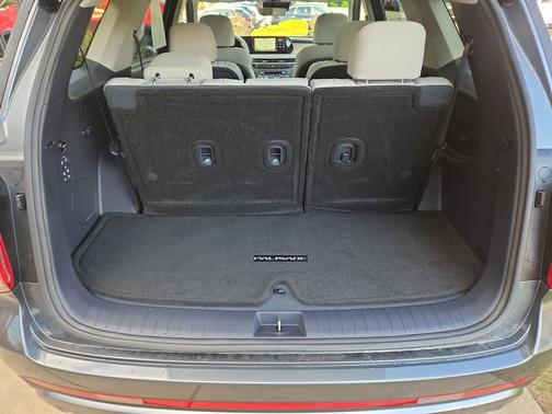 2025 Hyundai PALISADE Limited