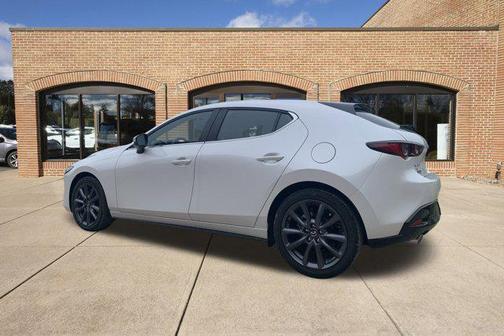 2025 Mazda Mazda3 FWD w/Preferred Package