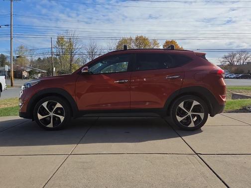 2016 Hyundai TUCSON Limited