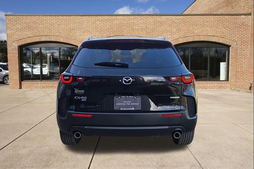 2025 Mazda CX-50 2.5 S Preferred Package