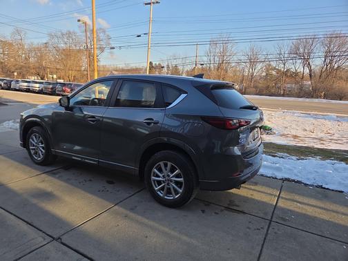 2024 Mazda CX-5 2.5 S Preferred Package