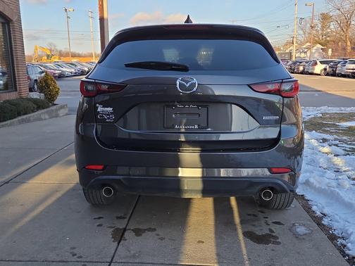 2024 Mazda CX-5 2.5 S Preferred Package