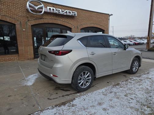 2025 Mazda CX-5 2.5 S Preferred Package