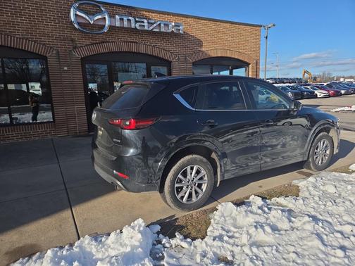 2025 Mazda CX-5 2.5 S Select Package