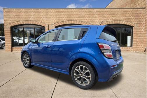 2017 Chevrolet Sonic LT