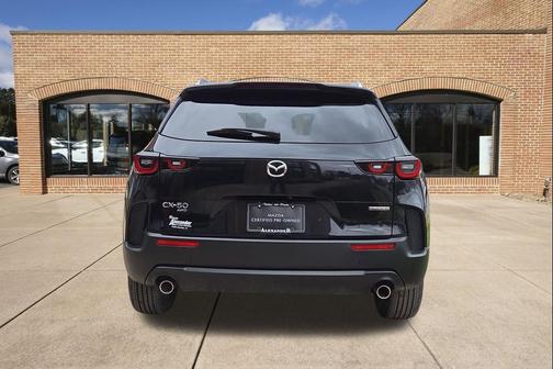 2025 Mazda CX-50 2.5 S Preferred Package