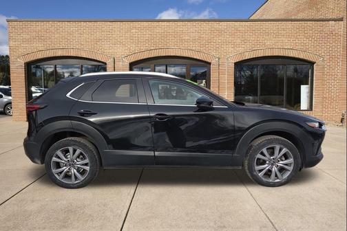 2022 Mazda CX-30 2.5 S Preferred Package