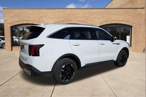 2024 Kia Sorento S