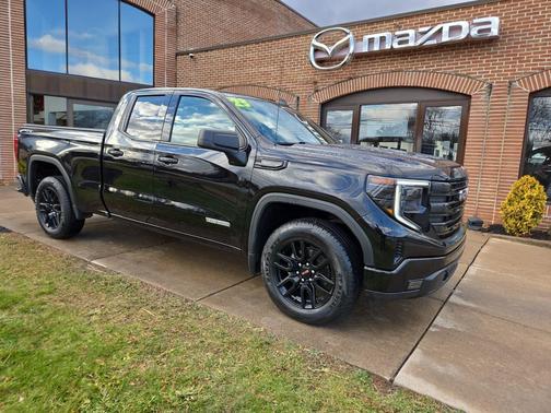 2023 GMC Sierra 1500 Elevation