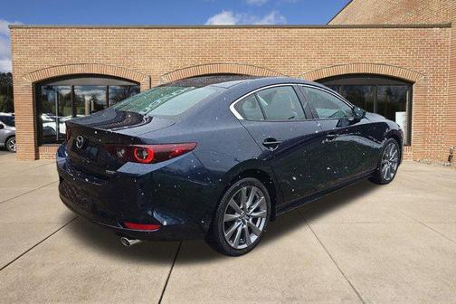 2025 Mazda Mazda3 FWD w/Preferred Package