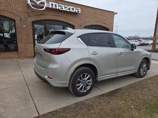 2025 Mazda CX-5 2.5 S Preferred Package