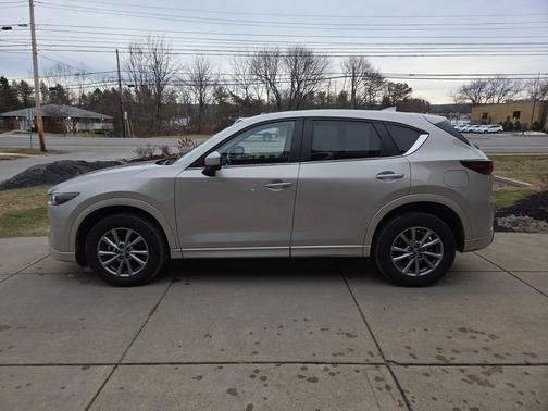 2025 Mazda CX-5 2.5 S Preferred Package