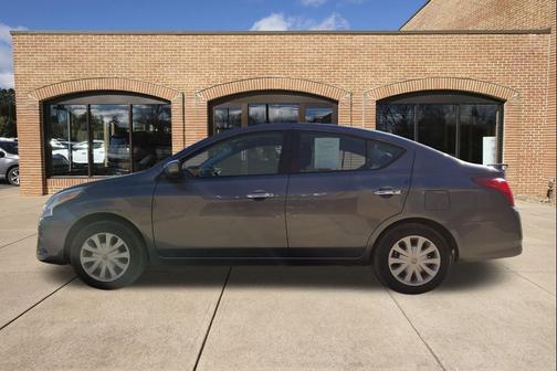 2017 Nissan Versa 1.6 SL