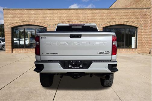 2023 Chevrolet Silverado 2500 High Country