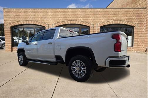 2023 Chevrolet Silverado 2500 High Country