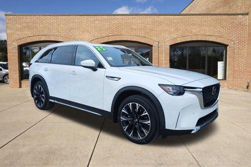 2025 Mazda CX-90 PHEV Premium Plus