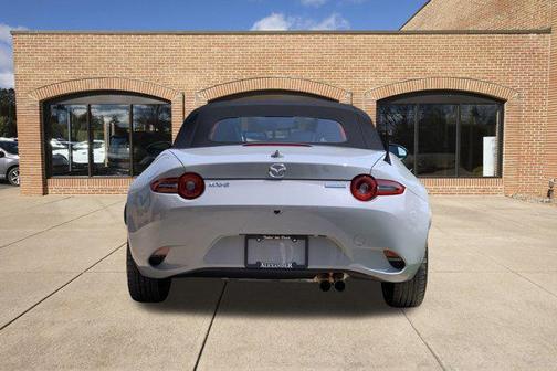Aero Gray Metallic 2025 Mazda MX-5 Miata Grand Touring