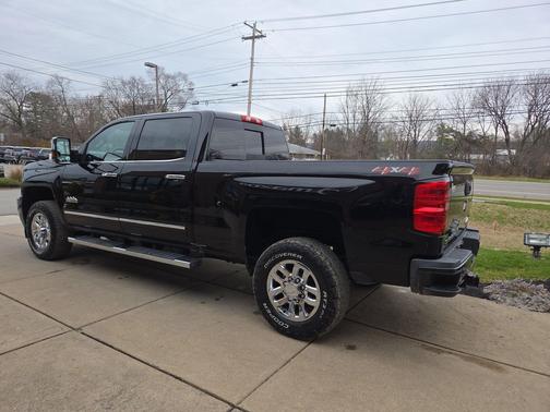 2019 Chevrolet Silverado 3500 High Country
