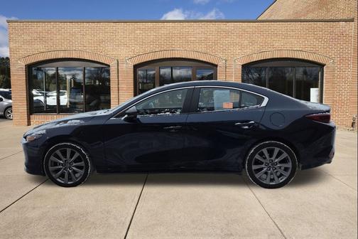 2025 Mazda Mazda3 FWD w/Preferred Package