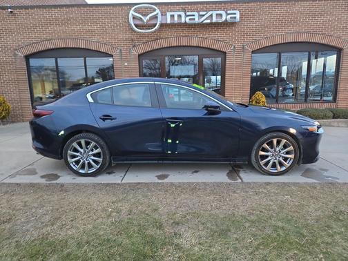 2025 Mazda Mazda3 FWD w/Preferred Package