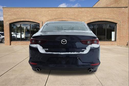 2025 Mazda Mazda3 FWD w/Preferred Package