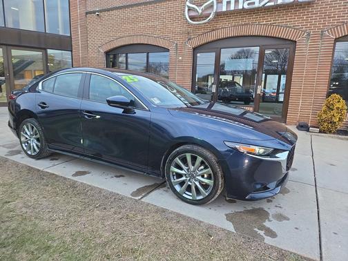 2025 Mazda Mazda3 FWD w/Preferred Package