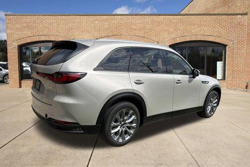 Platinum Quartz 2026 Mazda CX-90 3.3 Turbo Preferred
