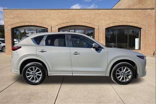 2025 Mazda CX-5 2.5 S Select Package