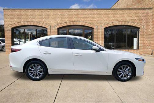 2025 Mazda Mazda3 FWD