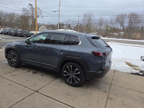 2025 Mazda CX-50 2.5 S Premium Plus Package