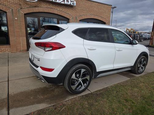2017 Hyundai TUCSON Sport