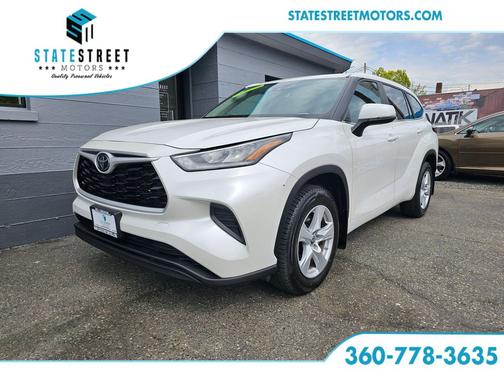 Wind Chill Pearl 2024 Toyota Highlander LE