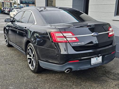 2015 Ford Taurus SEL